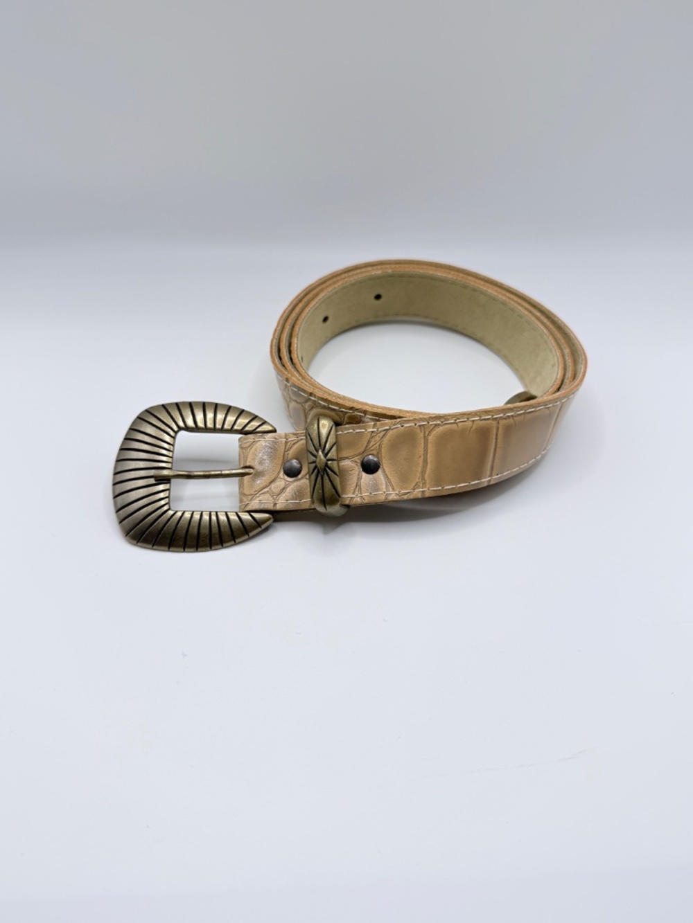 Vintage Western Faux Croc Tan Belt Antique Brass Hardware Size 18